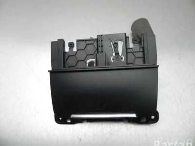 Audi 8K0 857 951, 8K0 857 965 / 8K0857951, 8K0857965 A5 (8T3) 2009 Cendrier - Image 1