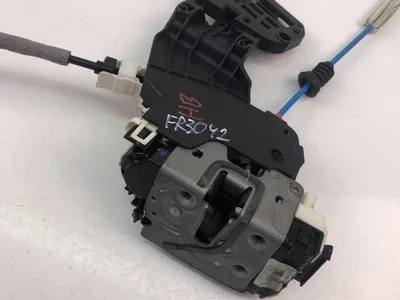 Mercedes-Benz A0997305600 CLA kupė (C117) 2014 Durų užraktas - Nuotrauka 1