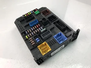 Citroën 9832881380 C5 III (RD_) 2020 Boîte à fusibles