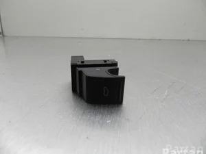 Volkswagen 5C6 959 551 A / 5C6959551A JETTA IV (162, 163) 2011 Bouton du coffre à bagages