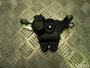 Mercedes-Benz A 205 750 06 00 / A2057500600 C-CLASS kupė (C205) 2016 Užraktas, bagažinės dangtis