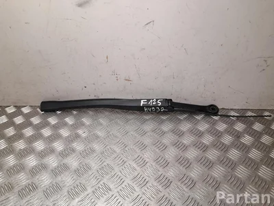 BMW 5 A01 A90 / 5A01A90 5 G60 2024 Bras d'essuie-glace Right Front - Image 1