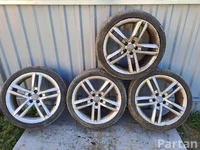Audi 8X0601025K A1 (8X1, 8XK) 2012 Felgi stalowe zestaw R17