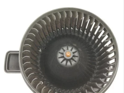 Maserati T6595004, AY272700-5673 / T6595004, AY2727005673 LEVANTE 2017 Ventilateur d'intérieur - Image 1