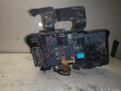 Mazda 5919-40 YA1 / 591940YA1 6 Saloon (GH) 2010 Boîte à fusibles - Image 1