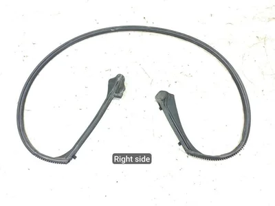 Mercedes-Benz A2976730400 EQS (V297) 2022 Uszczelka drzwi - Zdjęcie 1