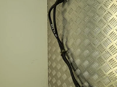 BMW 7808084 3 (E90) 2010 Tuyaux / Tubes - Image 1