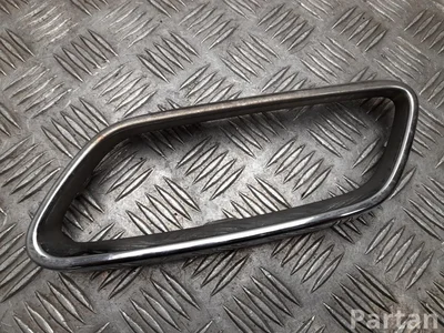 Mercedes-Benz A 205 885 83 03 / A2058858303 C-Class (W206) 2022 Kita apdailos detalė - Paveiksliukas 1