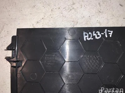 Volvo 1284830 XC60 2010 Garniture de la console centrale - Image 1