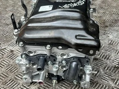 Toyota G9200-52330 / G920052330 Yaris Cross XP210 2024 Onduleur avec convertisseur - Image 1