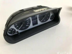 Mercedes-Benz A1695408147 B-CLASS (W245) 2010 Tablero de instrumentos