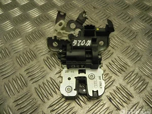 Škoda 5E0 837 505 / 5E0837505 OCTAVIA III Combi (5E5) 2014 Serrure