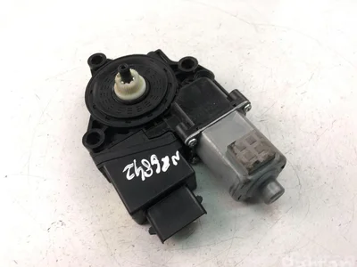 Kia 82460D4000 OPTIMA 2012 Moteur de lève-vitre - Image 1