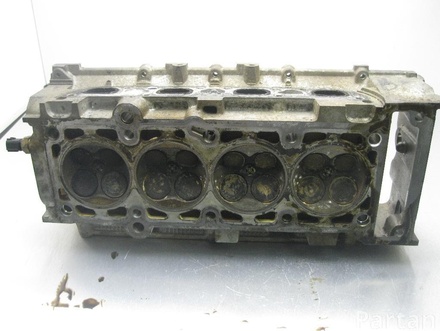 MINI 04777751AB MINI (R50, R53) 2003 Cylinder Head