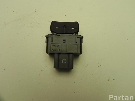 SUBARU 9707B LEGACY V (BM) 2010 Switch for seat heating