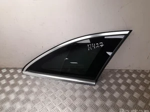Mercedes-Benz A 206 670 78 00, 18519629 / A2066707800, 18519629 C-Class estate (S206) 2022 Vitre latérale fixe Right Rear