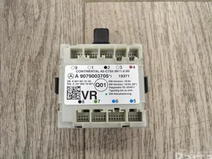 Mercedes-Benz A9079003705, A2C7523611200 Sprinter (907/910) 2020 Unité de commande pour porte