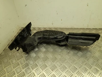 Mazda SH9G13195 CX-5 (KF) 2020 Prise d'air / Conduit d'air d'admission - Image 1