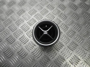 Mercedes-Benz A1568300054 GLA-CLASS (X156) 2016 Évent