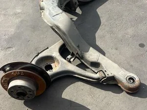 Mercedes-Benz A1263500308, A1263501108, A1263501908 S-Class W126 1983 poutre d'essieu arrière