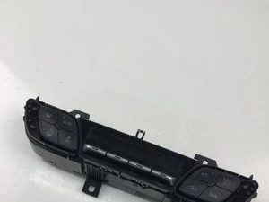 Toyota 55900-F4380 / 55900F4380 C-HR (_X1_) 2019 Contrôle automatique de la climatisation