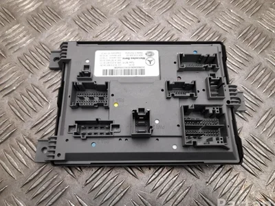 Mercedes-Benz A 213 900 34 26 / A2139003426 E-CLASS T-Model (S213) 2019 Unité de commande de carrosserie BCM FEM SAM BSI - Image 1