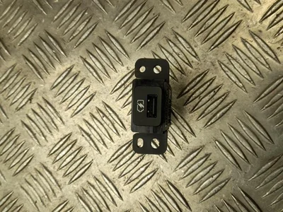 Nissan CBC0033-030010, CBC0033-0200X0 / CBC0033030010, CBC00330200X0 JUKE (F16) 2022 Périphérique d'entrée - Image 1