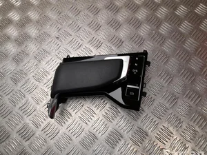 Audi P4KR713041A, 10520558, 12000038 Q8 e-tron 2021 Levier de vitesse
