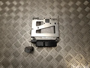 Porsche 97061819801 PANAMERA (970) 2015 Unité de contrôle moteur