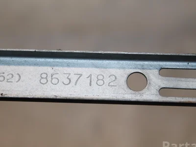 Volvo 8637182 XC90 I 2010 Soporte/ Montaje - Imagen 1