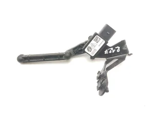 Porsche 9J1616213 Taycan 4S 2022 Unité de contrôle de réglage automatique de la hauteur