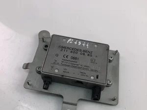Mercedes-Benz 2118200885 E-CLASS (W211) 2008 Amplificador de TV