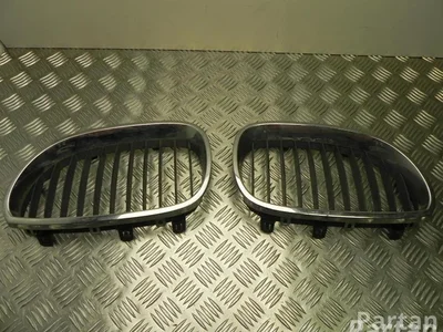 BMW 7 027 061, 7 027 062 / 7027061, 7027062 5 (E60) 2007 Rejillas - Imagen 1