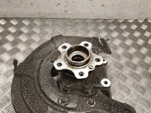 BMW 22376110 X5 (G05) 2018 Radlagergehäuse vorne links