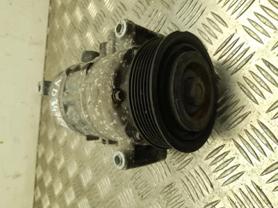 Audi 8W5 816 803 / 8W5816803 A4 Avant (8W5, B9) 2016 Compresseur de climatisation - Image 1