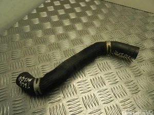 Nissan 1.5 / 15 NV200 Box Body / Estate 2012 Tuyau de radiateur