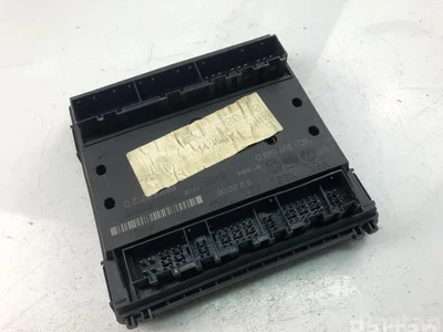 Škoda 6Q1937049D FABIA I (6Y2) 2007 Unité de commande centrale pour système de confort - Image 1