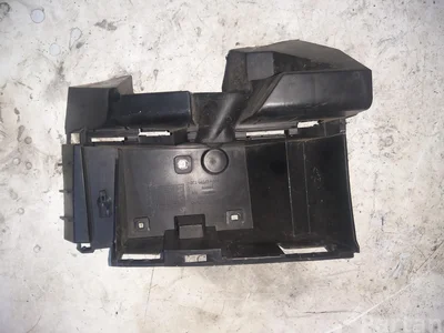 Volvo 08626960 XC90 I 2003 Support pour pare-chocs Right Rear - Image 1