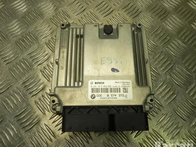 BMW 8 574 372 / 8574372 3 Touring (F31) 2013 Unité de contrôle moteur - Image 1