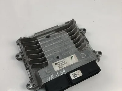 Kia 95441-2BDC0 / 954412BDC0 CEE`D Sportswagon (JD) 2020 Unité de contrôle moteur - Image 1