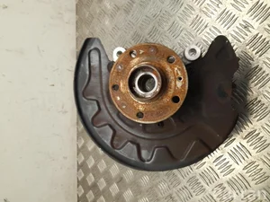 Škoda 5WA 407 258 A / 5WA407258A Octavia Mk4 Combi 2024 корпус колесного подшипника спереди справа