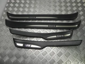 BMW 7060286, 7060280 3 (E90) 2011 Bordure de seuil de porte