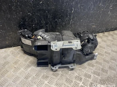 Mercedes-Benz A2228305060 S-CLASS (W222, V222, X222) 2015 Corps de soufflante - Image 1