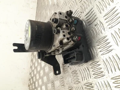 Isuzu 1338001421 D-MAX II (TFR, TFS) 2015 Unité de commande hydraulique ABS - Image 1