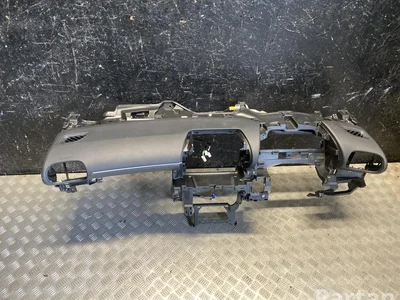 Toyota 55302-0D360 / 553020D360 Yaris Cross XP210 2025 Tablero de instrumentos (panel) - Imagen 1