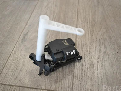 Volkswagen 987096410, V10771089 PASSAT (3G2) 2015 Moteur de réglage pour volet de régulation - Image 1