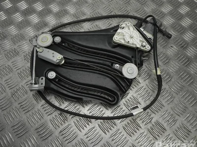 Mercedes-Benz A 172 670 02 03 / A1726700203 SLK (R172) 2013 Lève-vitre Right Front - Image 1