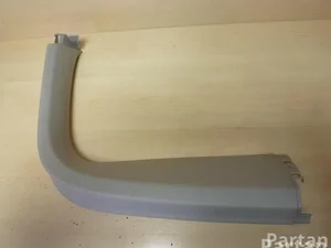 Mercedes-Benz A166 740 01 71 / A1667400171 M-CLASS (W166) 2011 Tapisserie voiture