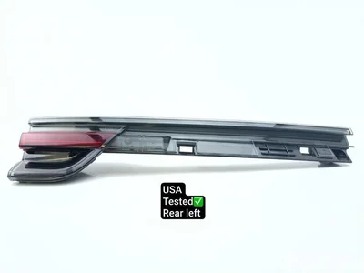 Porsche 973945207B PANAMERA (971) 2018 Piloto posterior USA - Imagen 1