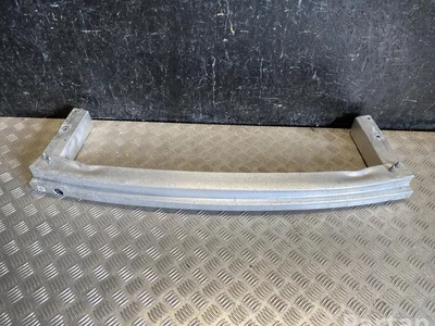 Porsche 8R0807313E MACAN (95B) 2021 renforcement parachoques - Image 1